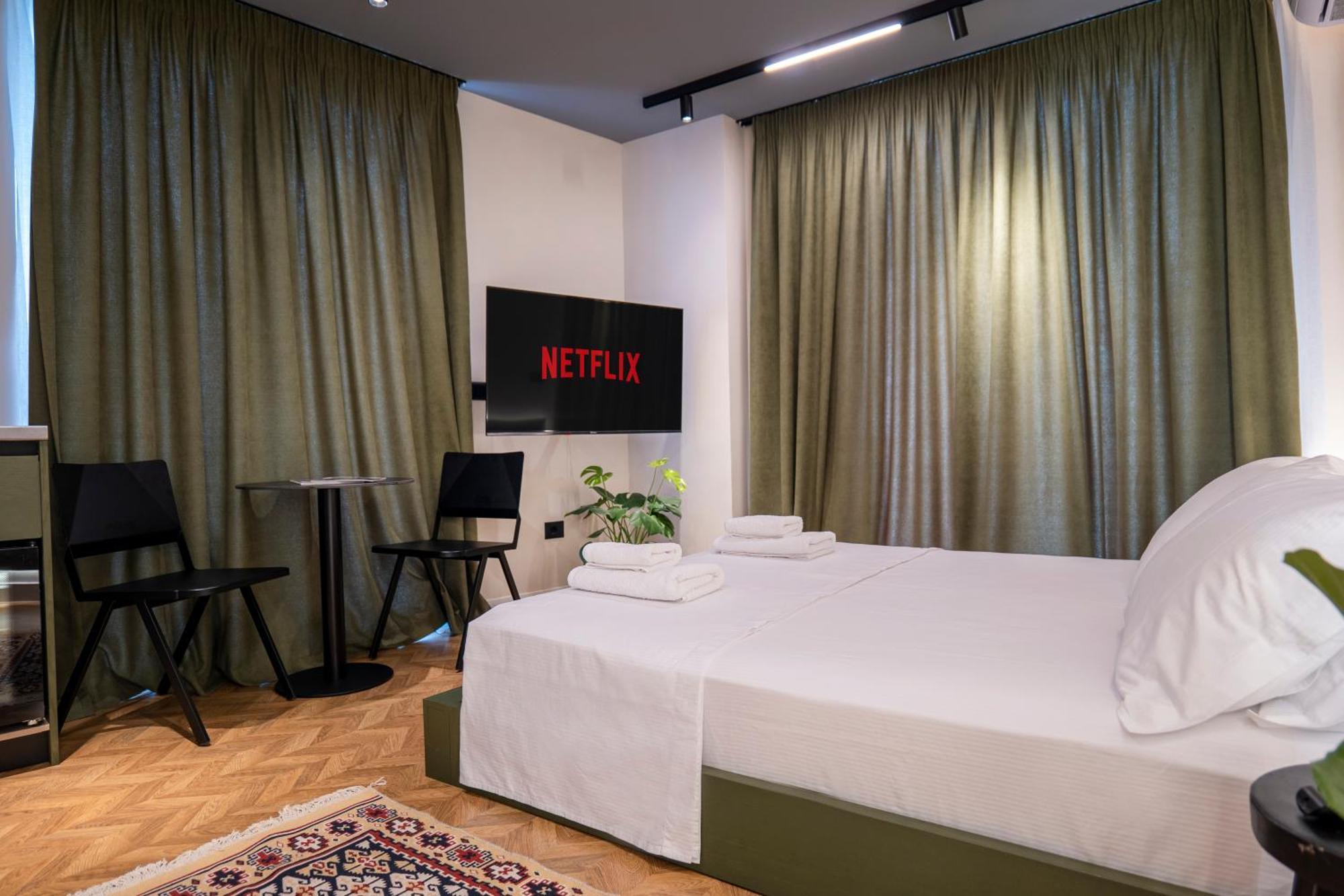 Muz Studios Τίρανα Εξωτερικό φωτογραφία